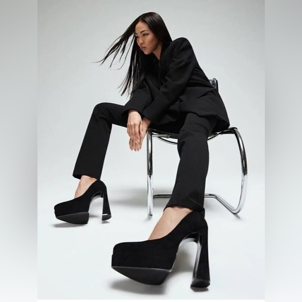 D'Amelio Brands Marlania Platform Pump